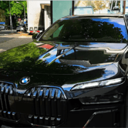 BMW 760i xDrive - Image 4