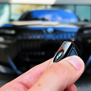 BMW 760i xDrive - Image 2