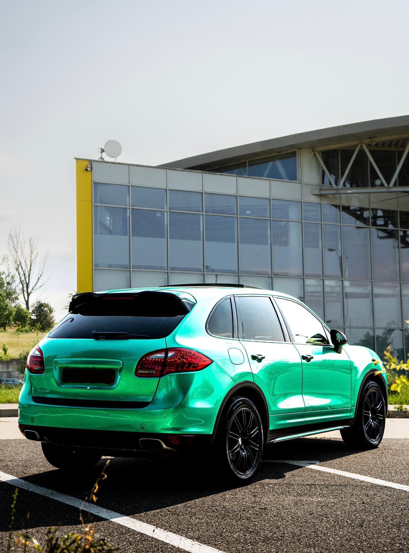 Porsche Cayenne- 245 HP - Lux, performanță și eleganță - Image 4