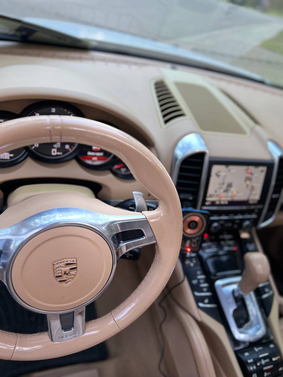 Porsche Cayenne- 245 HP - Lux, performanță și eleganță - Image 7